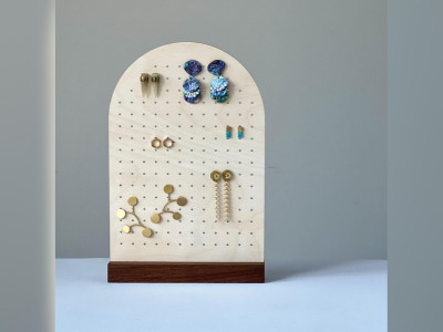 Earring Stand